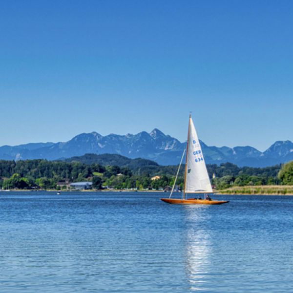 Segelboot auf dem See